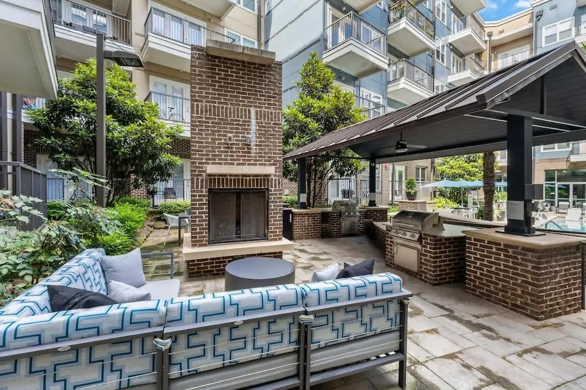 Luxe 1Bd - 5 Min Dt, Gym, Parking, W-D - Sleeps 6 Lägenhet Charlotte USA