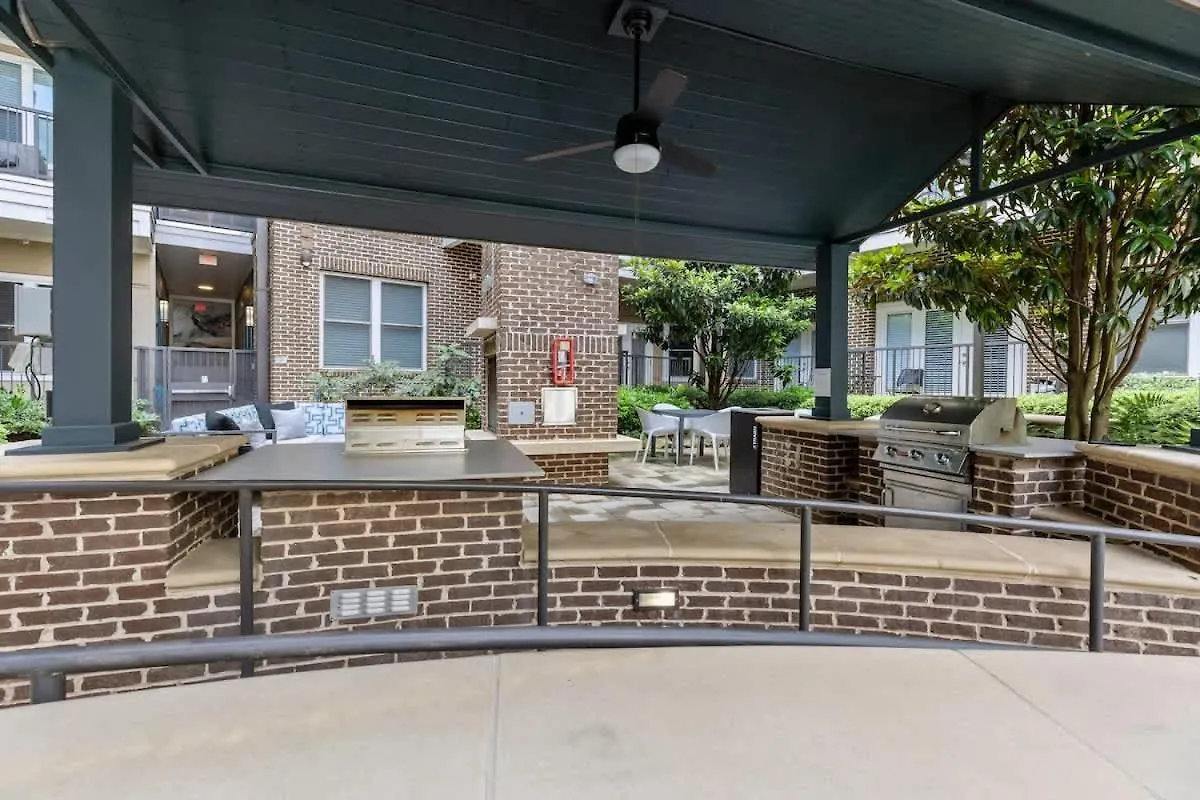 Luxe 1Bd - 5 Min Dt, Gym, Parking, W-D - Sleeps 6 Lägenhet Charlotte USA